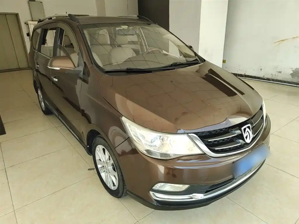 Фото 4 - Baojun 730