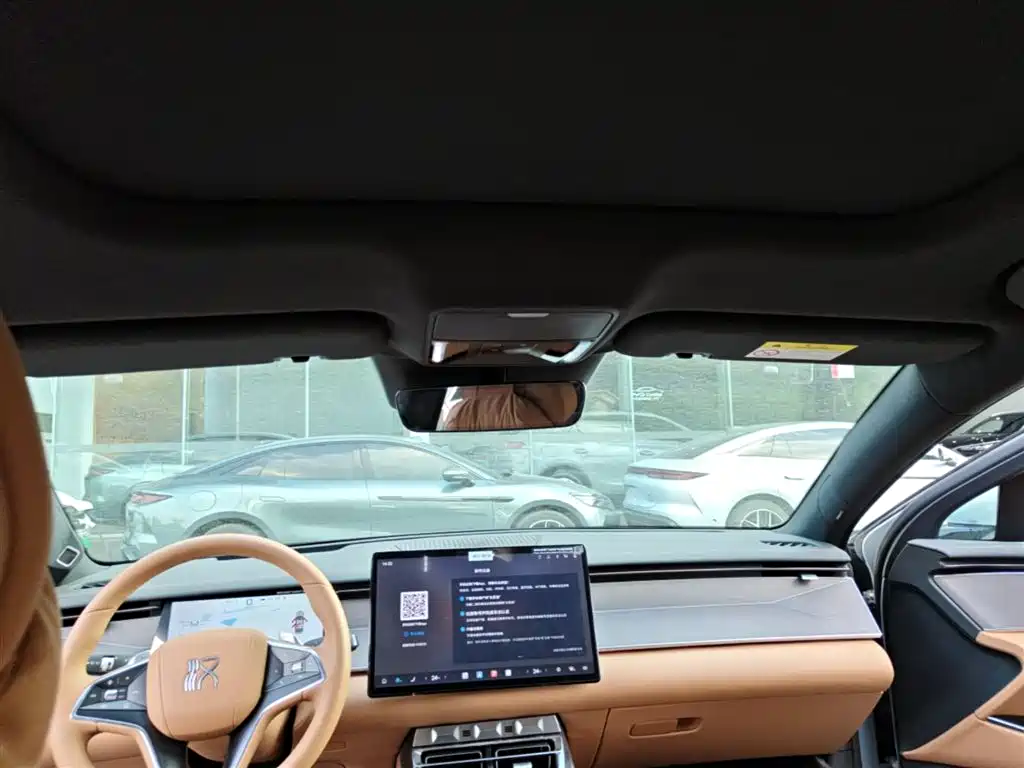 BYD Han L 2025 EV AWD LiDAR Flagship фото 18