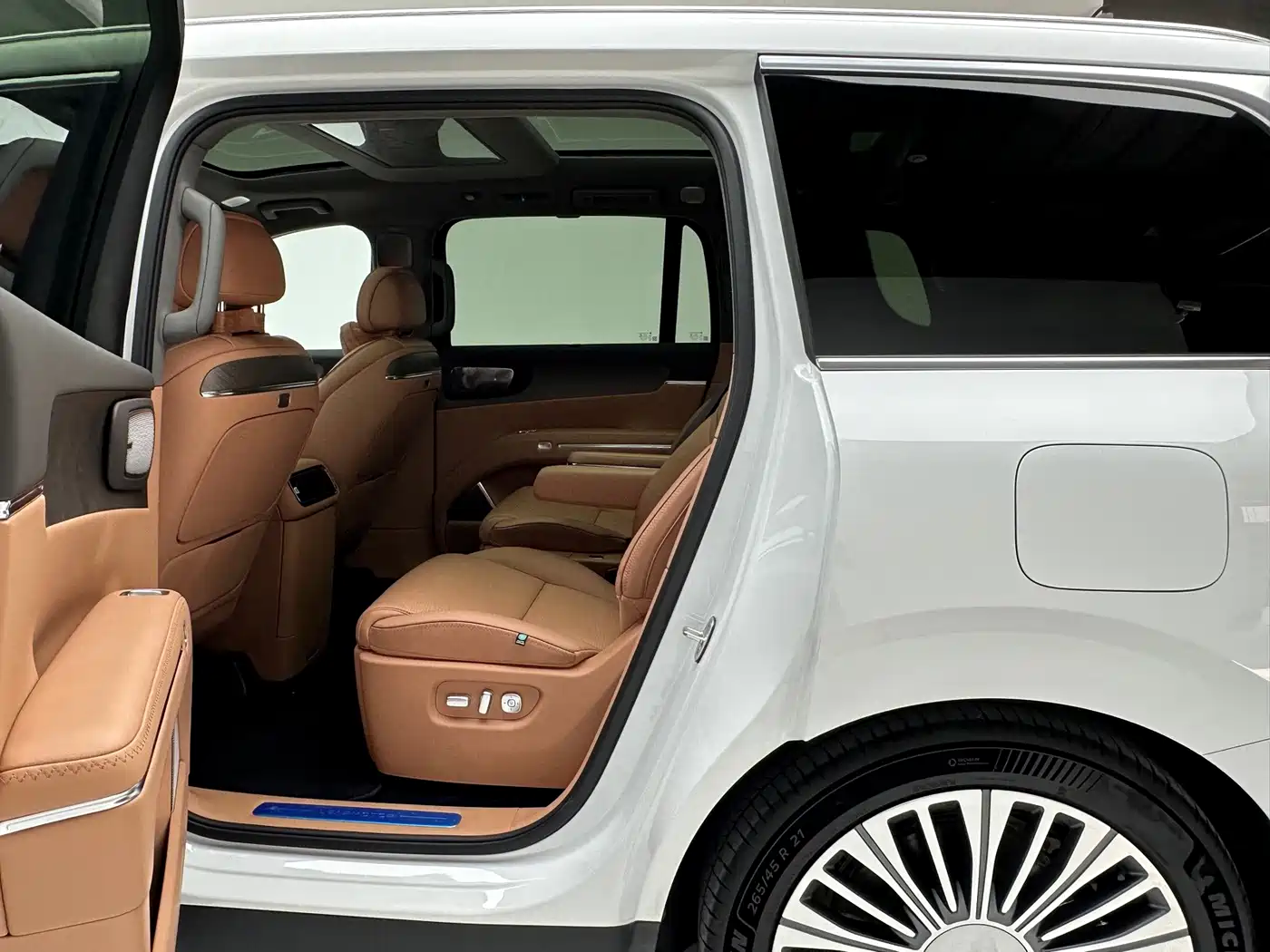 Leapmotor D Series 2026 2026 Model Pure Electric 115kWh 6-Seater