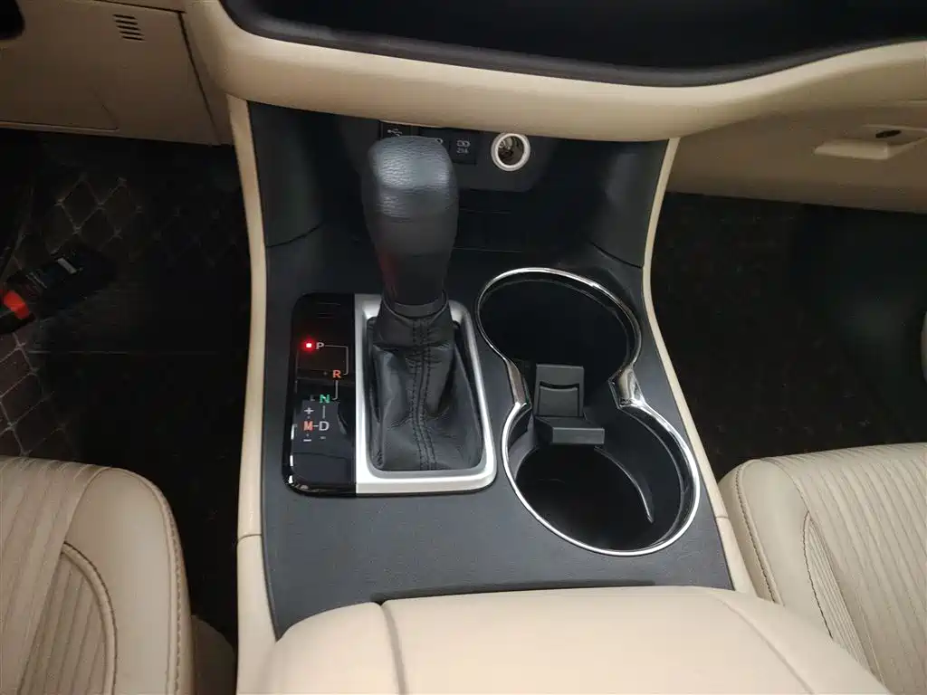 Toyota Highlander 2018 2.0T 2WD Elite 5-Seater China VI фото 11