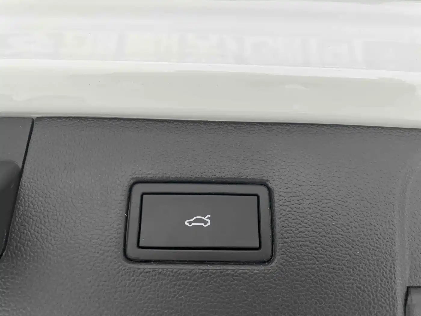 Volkswagen Tayron 2023 280TSI 2WD Luxury Plus Advanced Edition фото 19