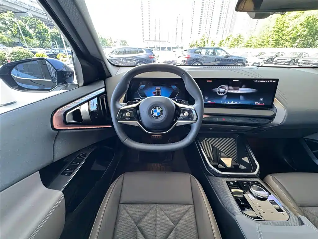 BMW X3 2025 xDrive25L Luxury Package фото 14