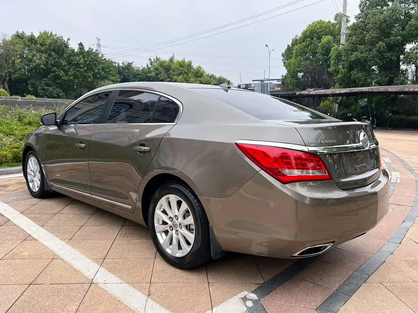 Buick LaCrosse 2013 2.4L SIDI Elite Comfort фото 5