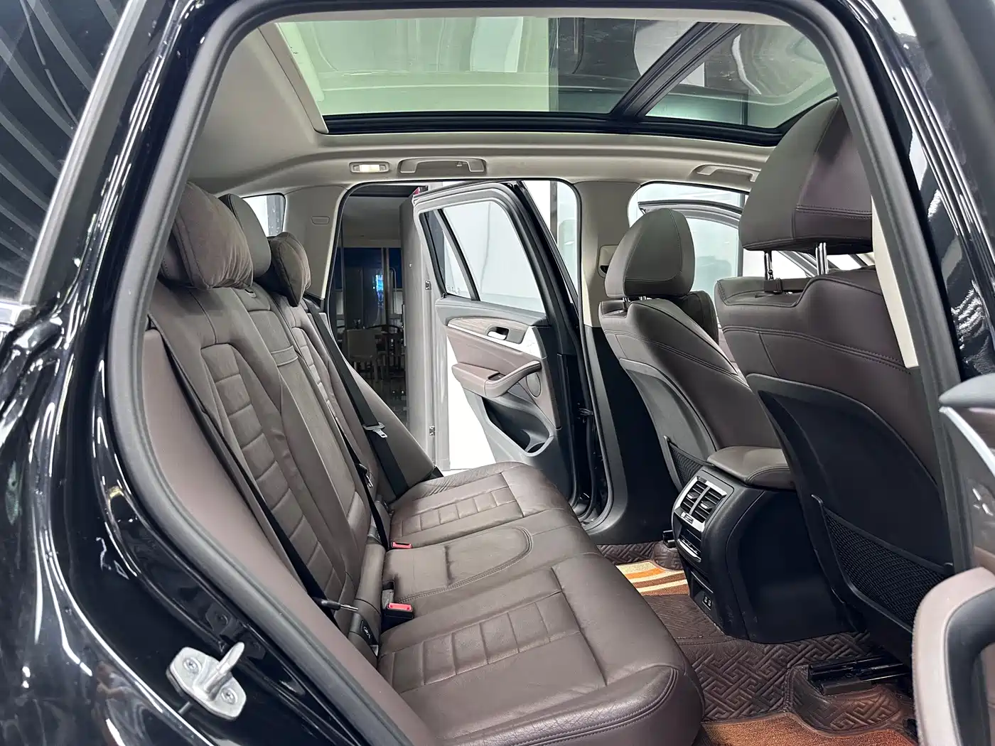 BMW X3 2021 xDrive28i Luxury Package фото 10