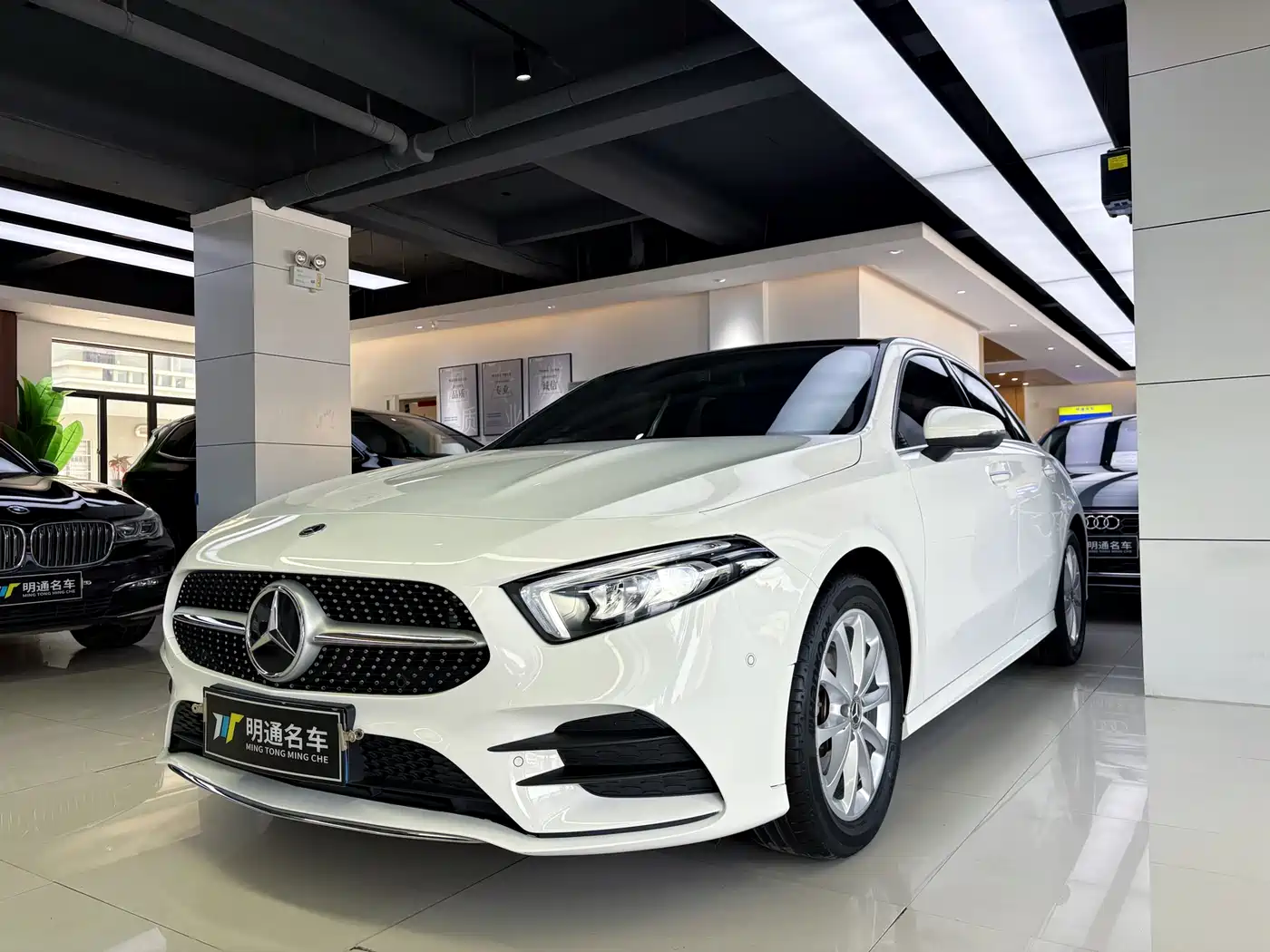 MERCEDES-BENZ CLASS A