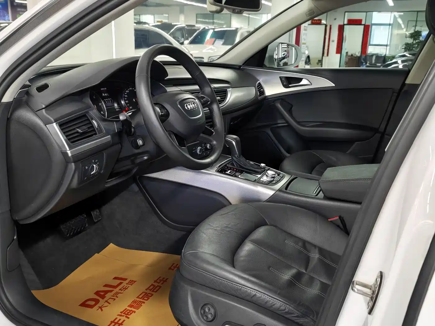 Audi A6L 2018 30th Anniversary 35 TFSI Fashion фото 4