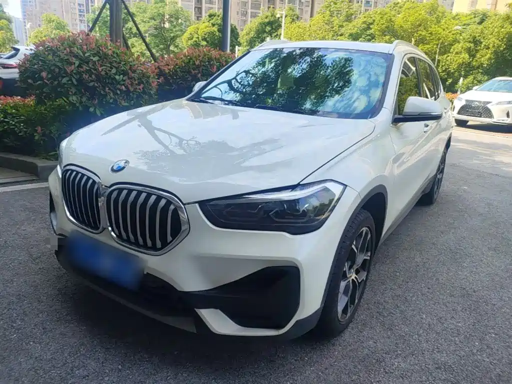 BMW X1 2021 Facelift sDrive25Li Leading фото 2