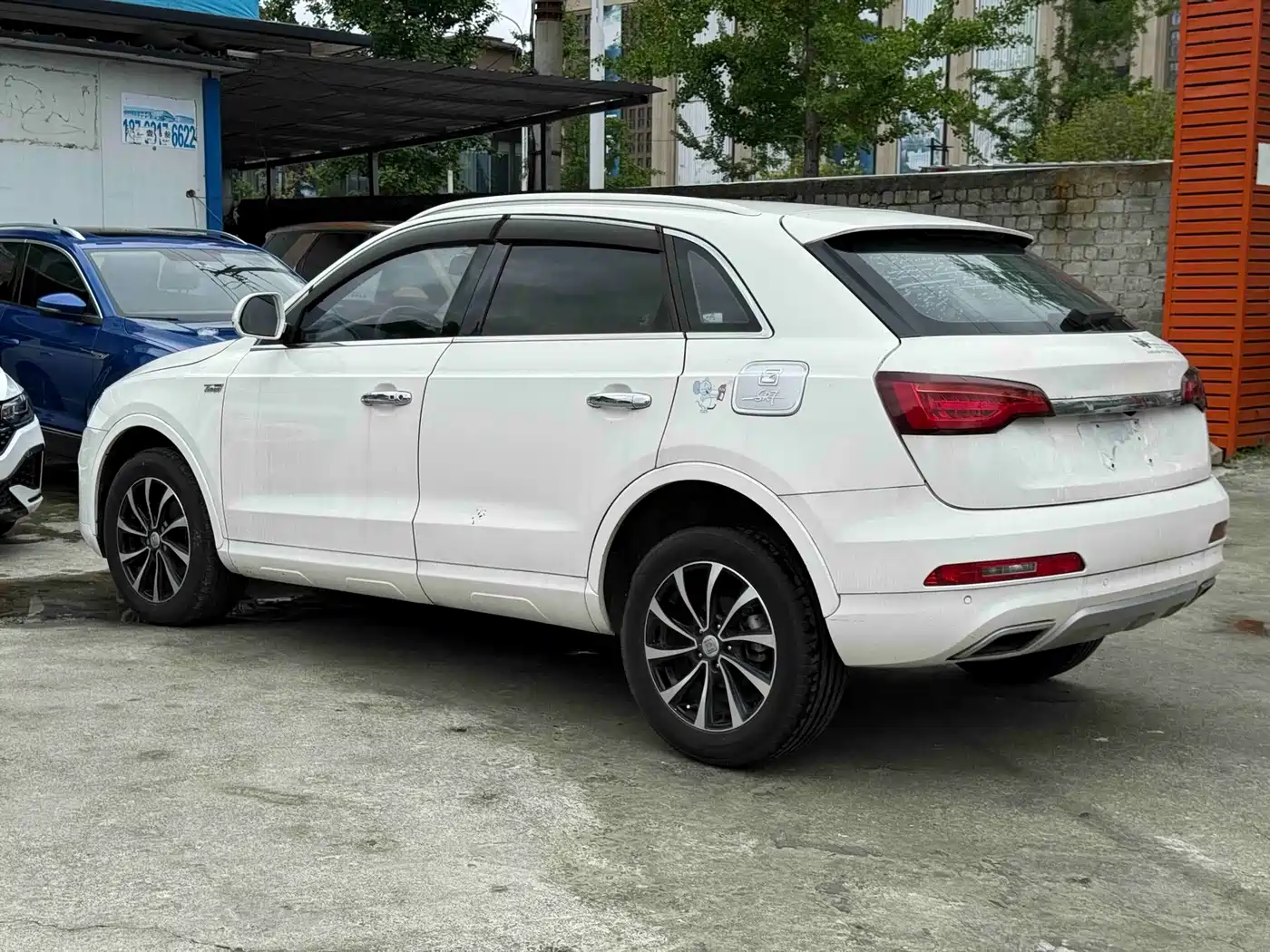 Zotye SR7 2016 2016 1.5T CVT Magic Cube Dream Edition (China V)