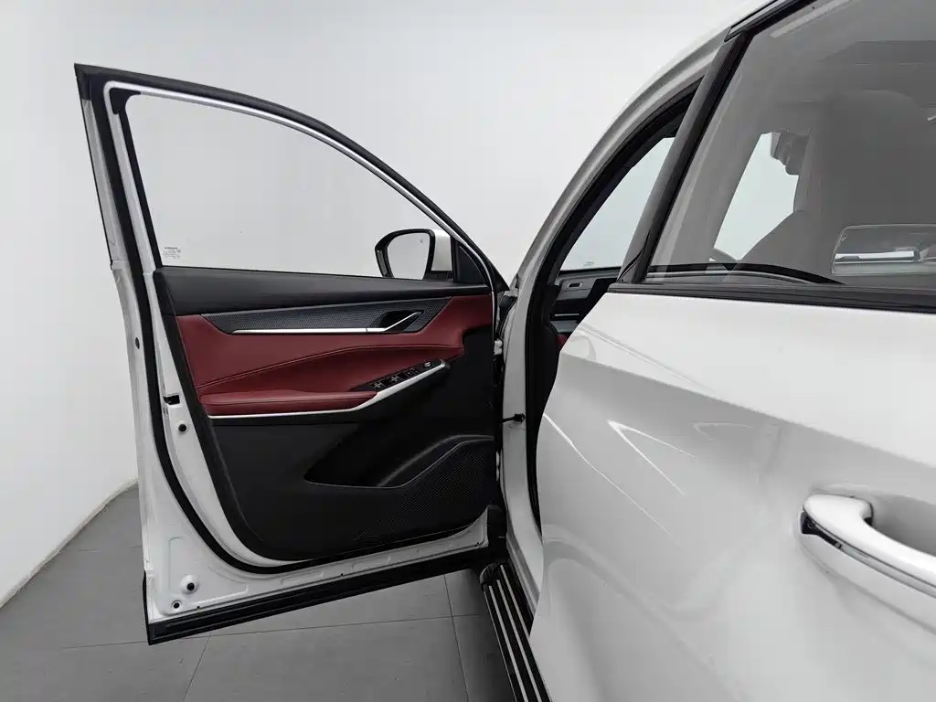 Фото 8 - Changan CS75 PLUS