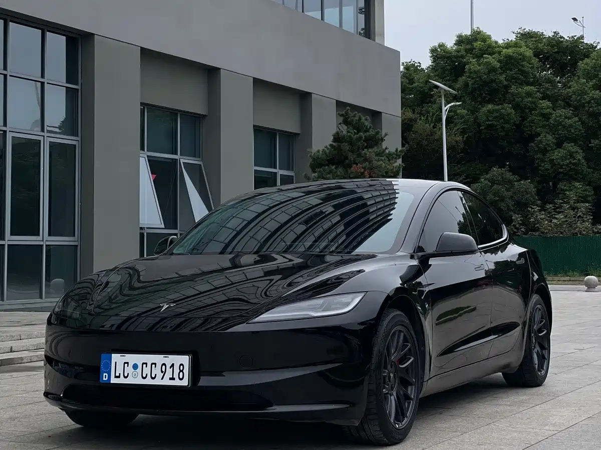 Tesla Model 3 2023 Rear-Wheel Drive