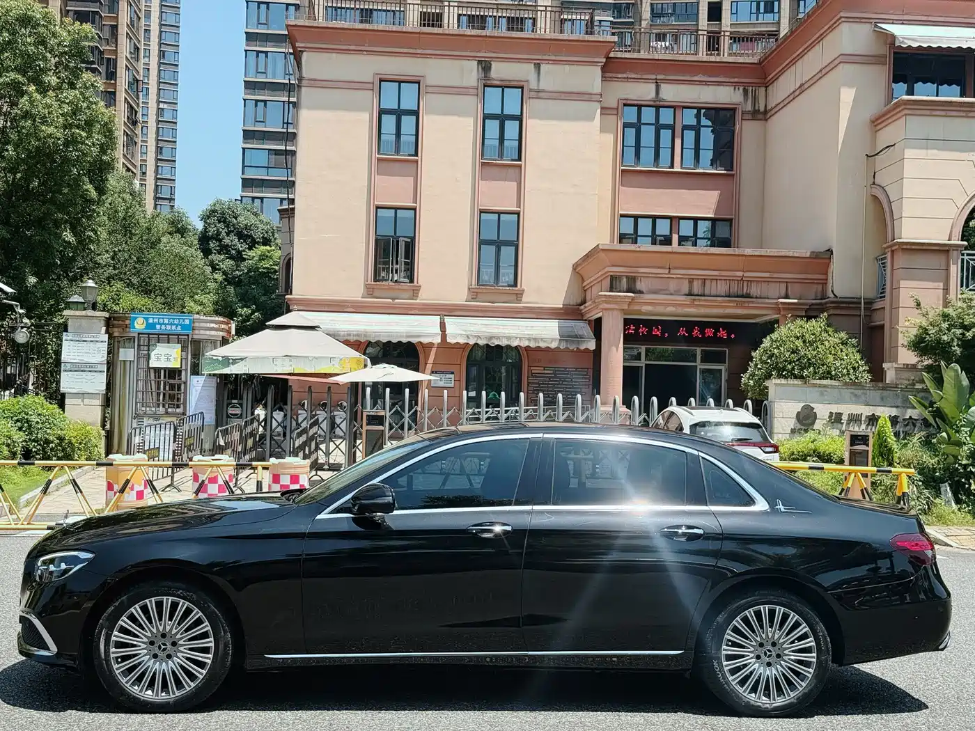Mercedes-Benz E-Class 2023 Facelift E 300 L Fashion фото 4