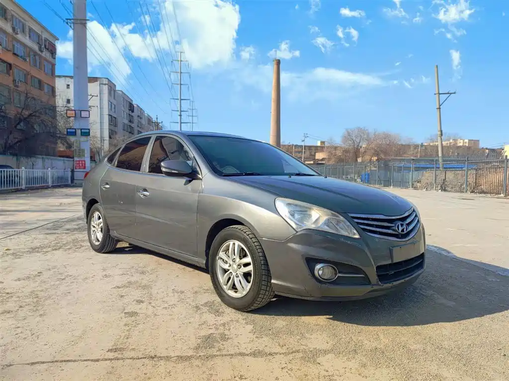 Hyundai Elantra 2011 1.6L Automatic Luxury фото 13