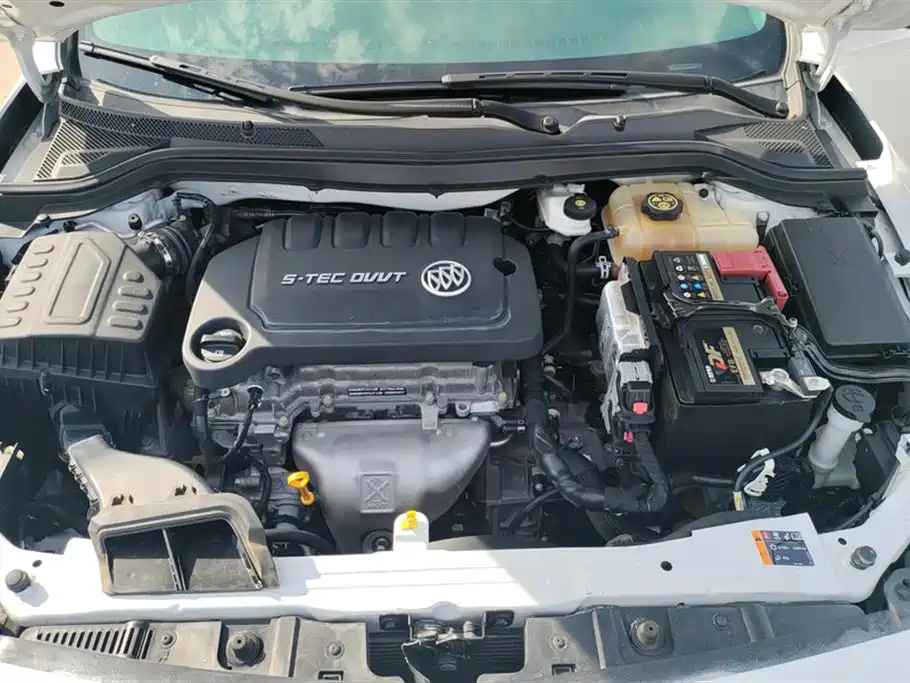 Buick Excelle 2021 Exemplar 1.5L Auto Progressive фото 10