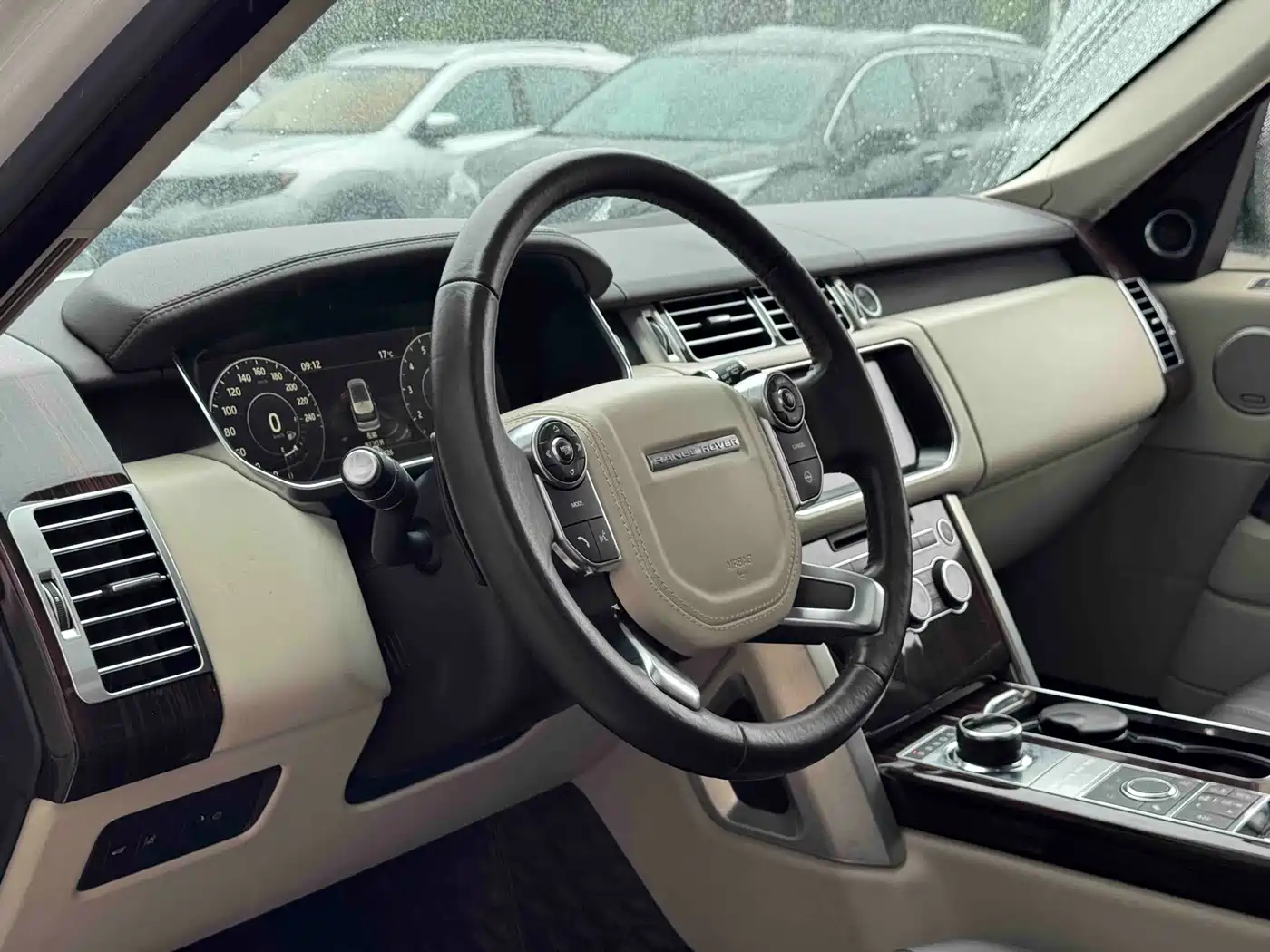 Land Rover Range Rover 2017 3.0 SC V6 Vogue LWB (Long Wheelbase) фото 9
