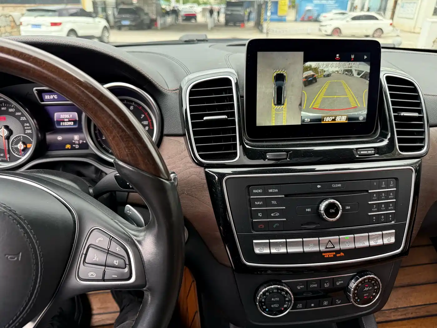 Mercedes-Benz GLS 2016 GLS 500 4MATIC фото 15