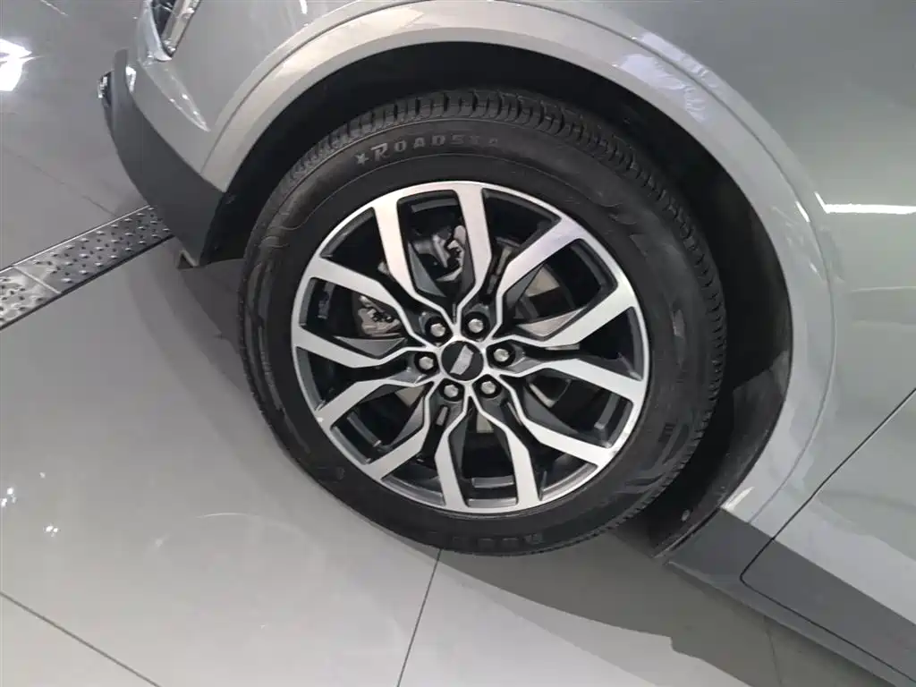 Cadillac XT5 2022 2.0T AWD Luxury (Hummingbird Edition) фото 23