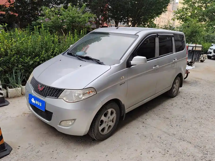 Wuling Motors Wuling Hongguang 2013 2013 1.5L Standard