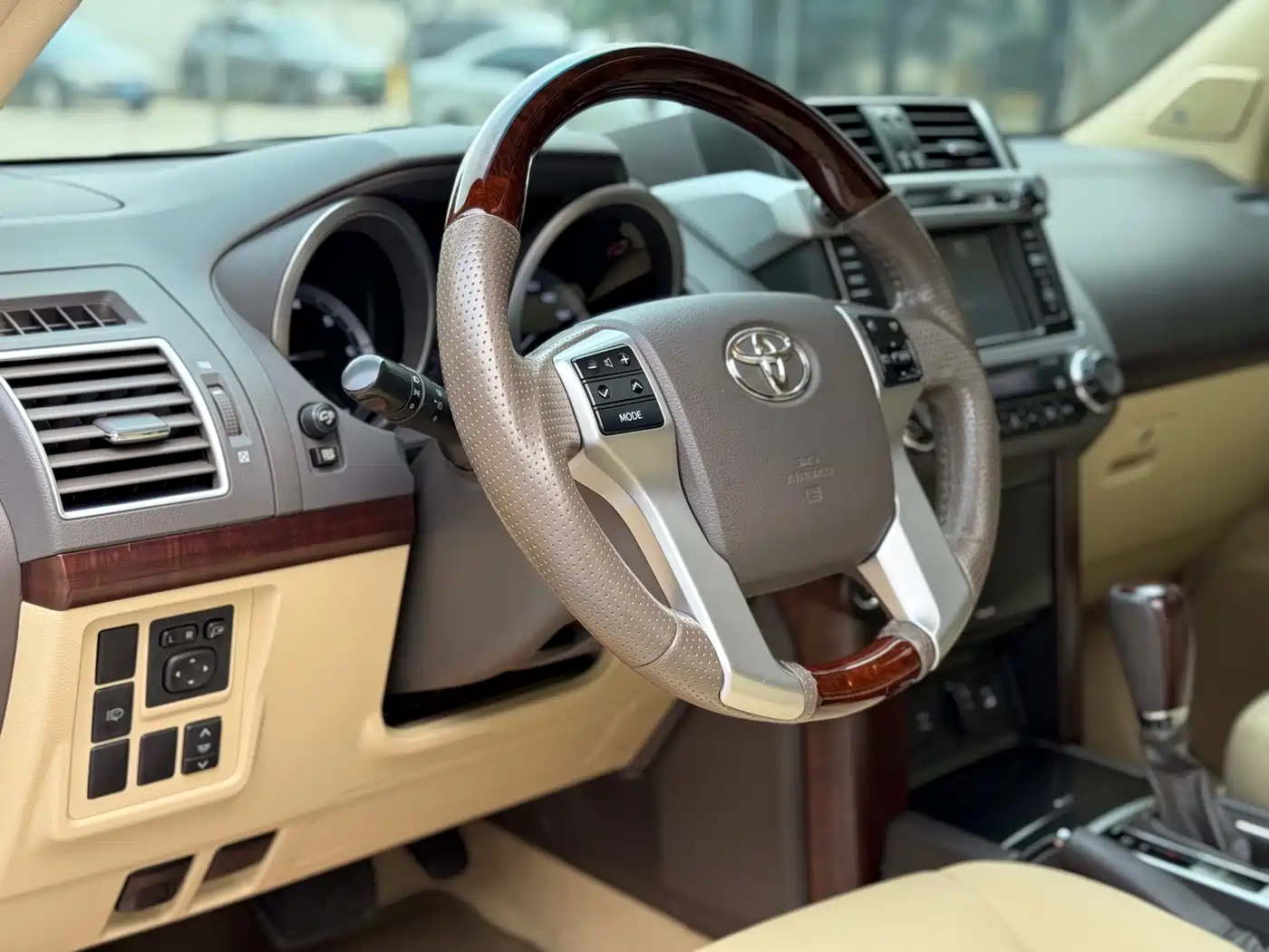 Toyota Prado 2016 3.5L Auto TX-L NAVI фото 9
