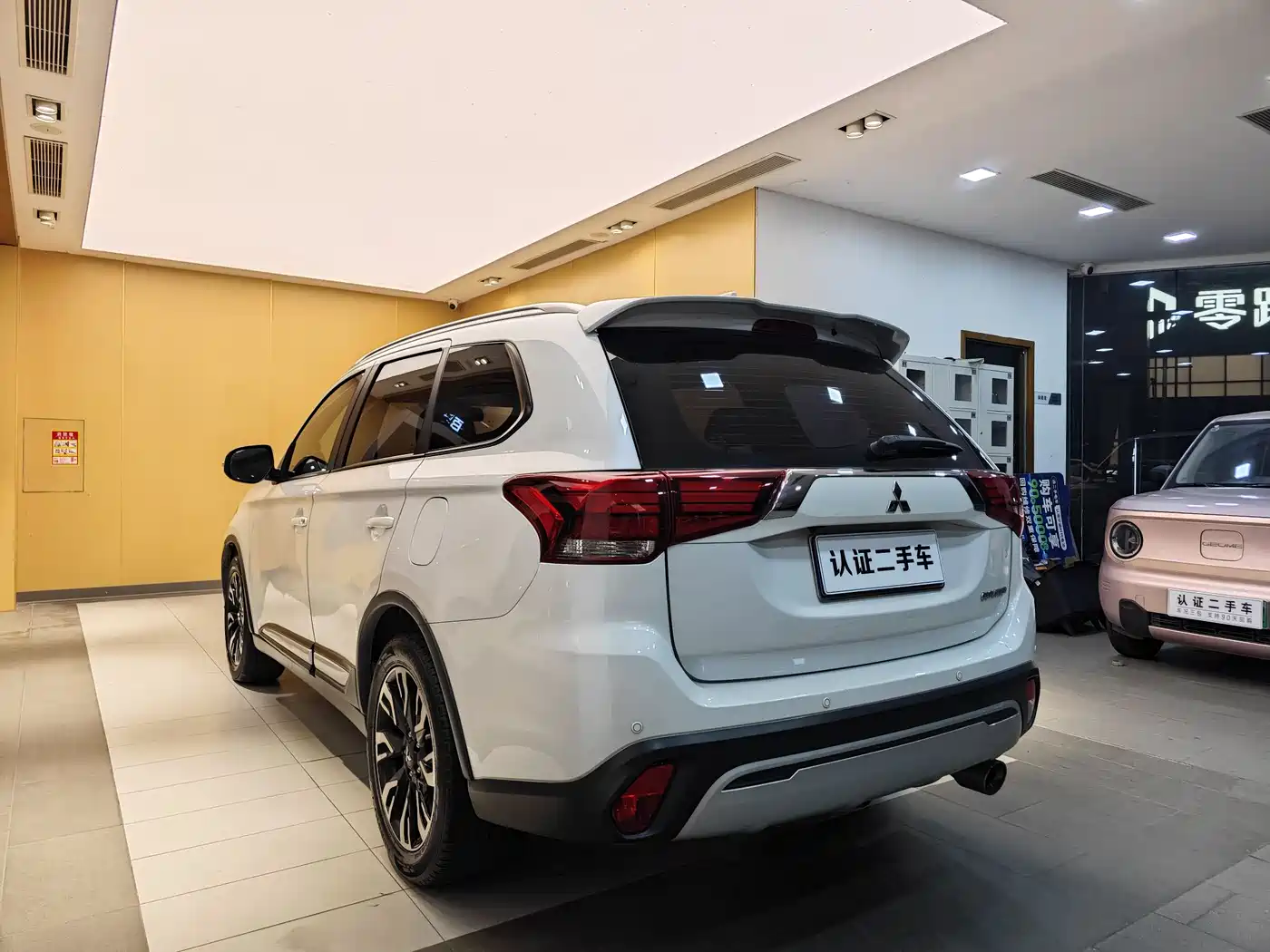 Mitsubishi Outlander 2019 2.0L 2WD Enjoy 5-Seater China VI фото 26