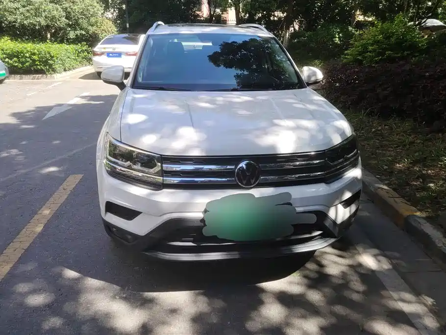 Volkswagen Tharu 2019 280TSI 2WD Luxury Edition China V фото 2