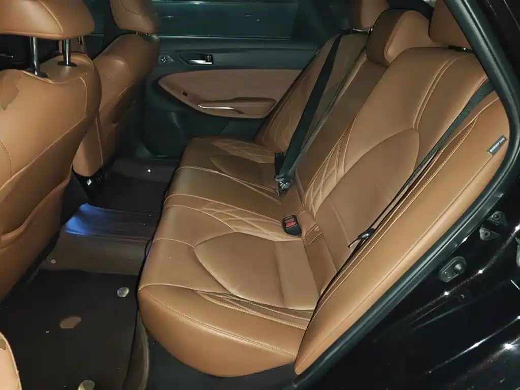 Toyota Avalon 2020 2019 2.5L Touring Premium Edition China VI