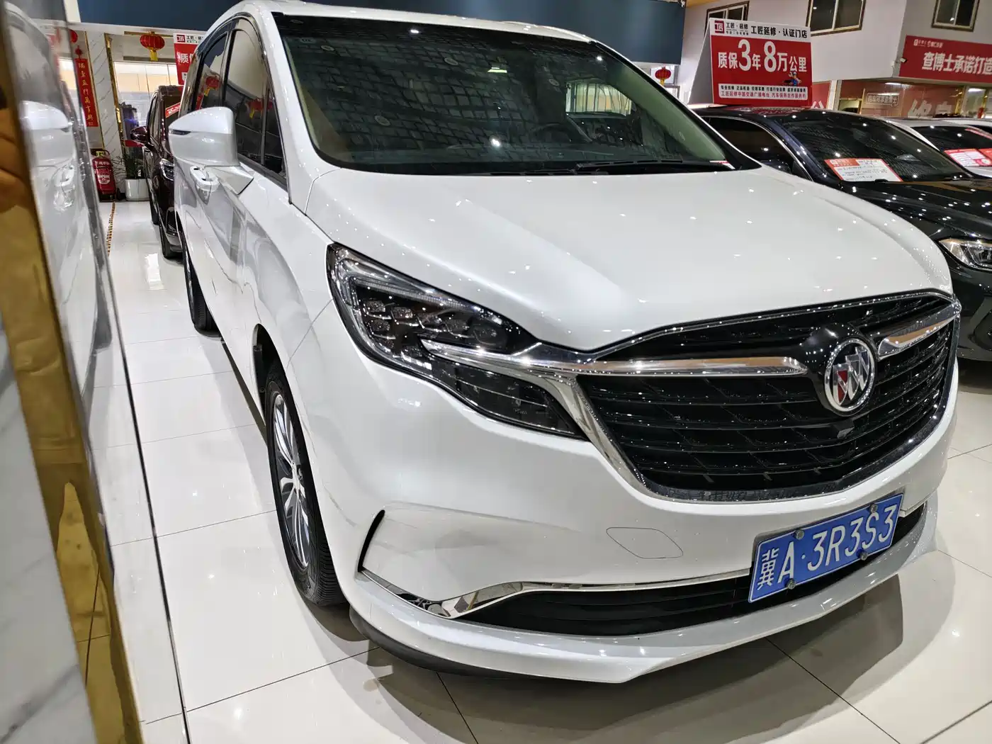 Buick GL8 2021 ES Landlord 653T Comfort фото 3
