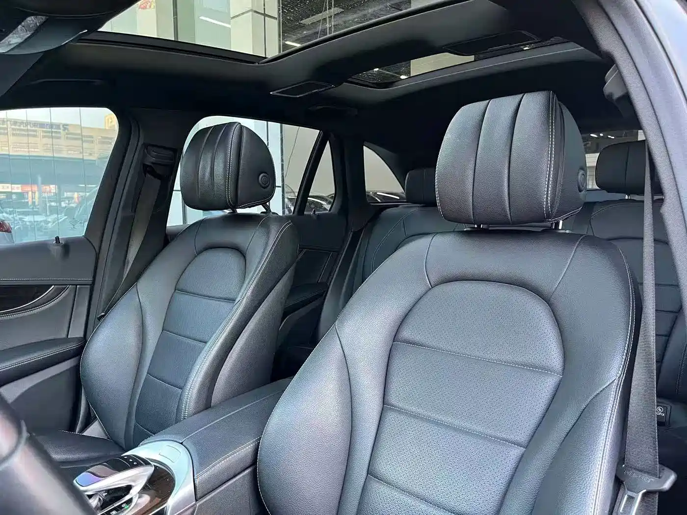 Mercedes-Benz GLC 2019 GLC 260 4MATIC Dynamic фото 8