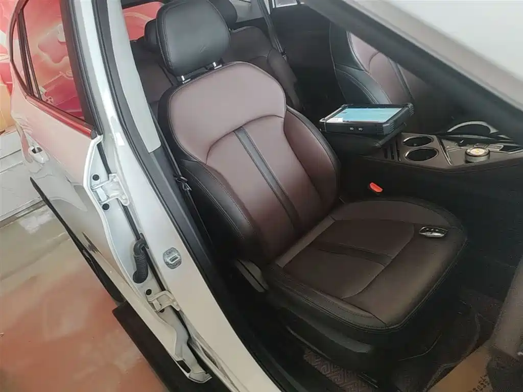 Sehol X8 PLUS 2023 2023 1.5TGDI DCT Smart Enjoyment Edition (7-seater)