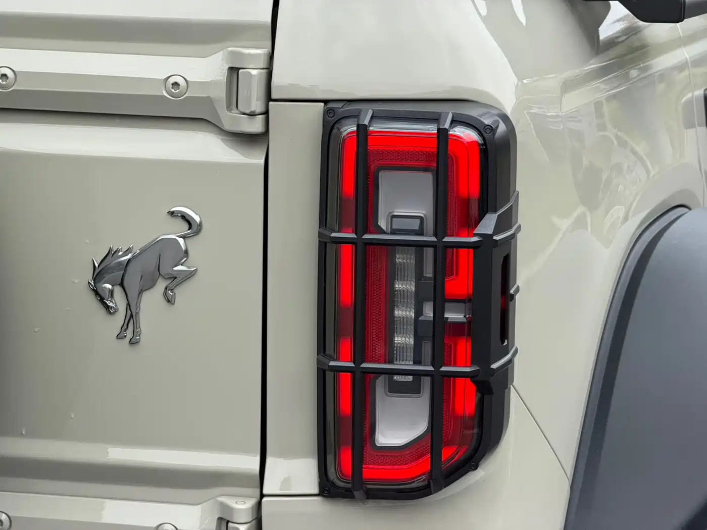 Ford Bronco 2024 2.3T Badlands фото 17