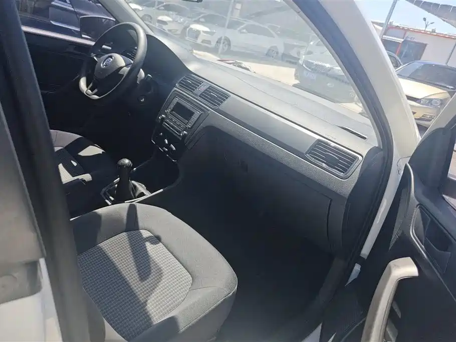 Volkswagen Santana 2019 1.5L Manual Trend China VI фото 8