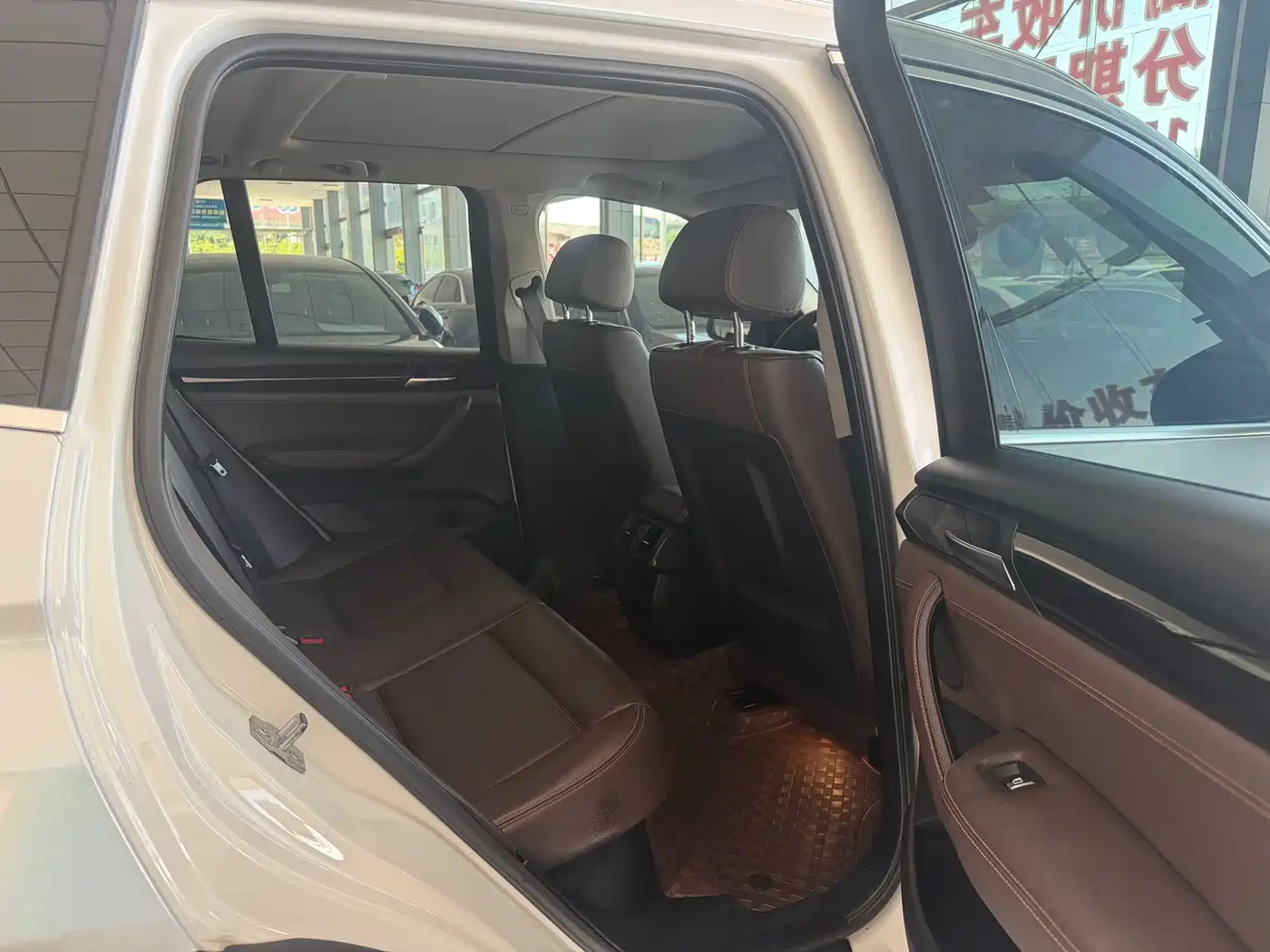 BMW X3 (Import) 2014 xDrive20i X Design Package фото 10