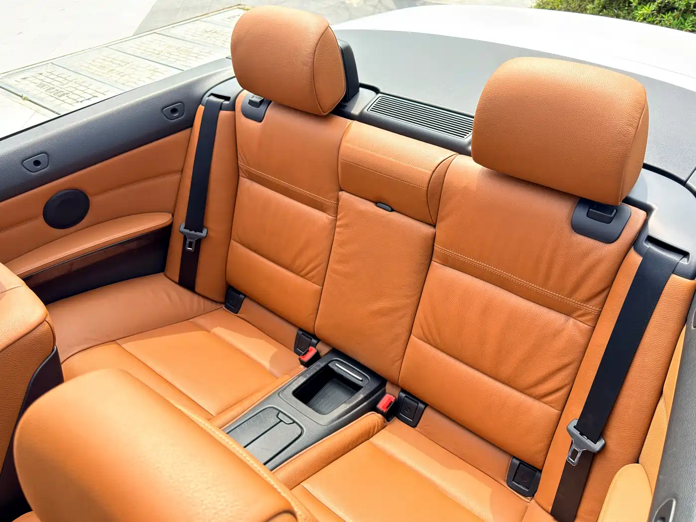 BMW 3 Series (Import) 2011 330i Convertible Coupe фото 12