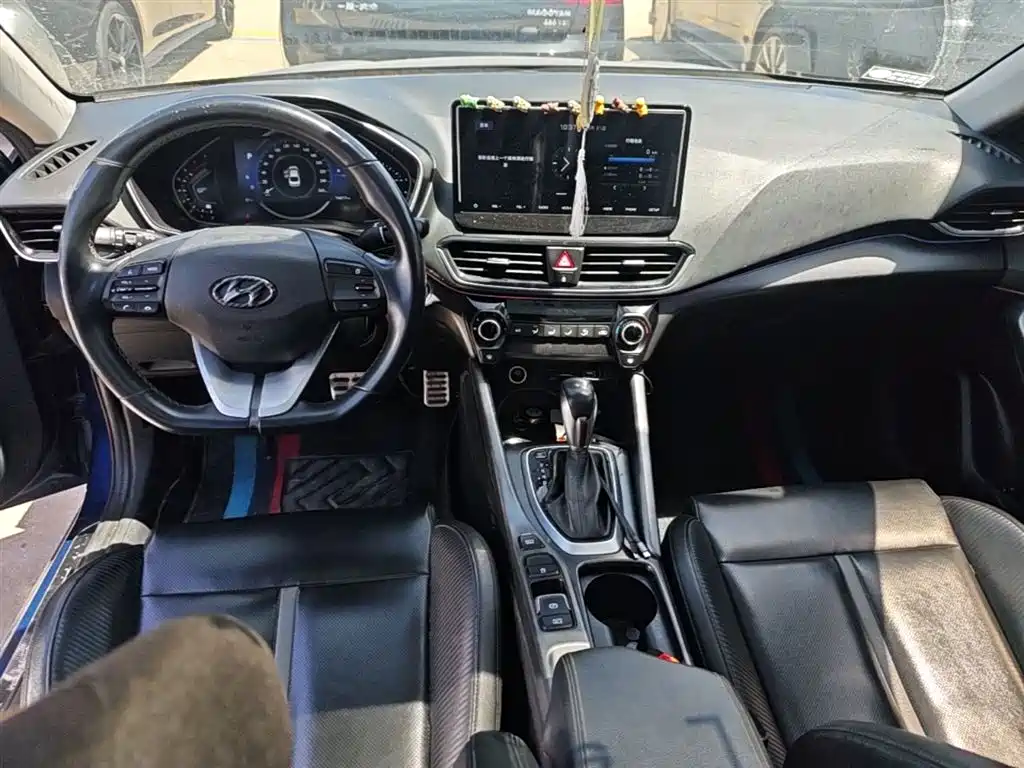 Hyundai Fista 2019 280TGDi Sport Edition China VI фото 10