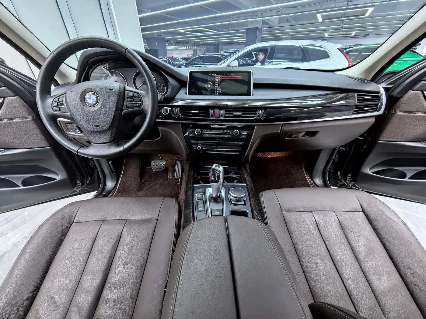 BMW X5 (Import) 2014 xDrive35i Leading фото 4