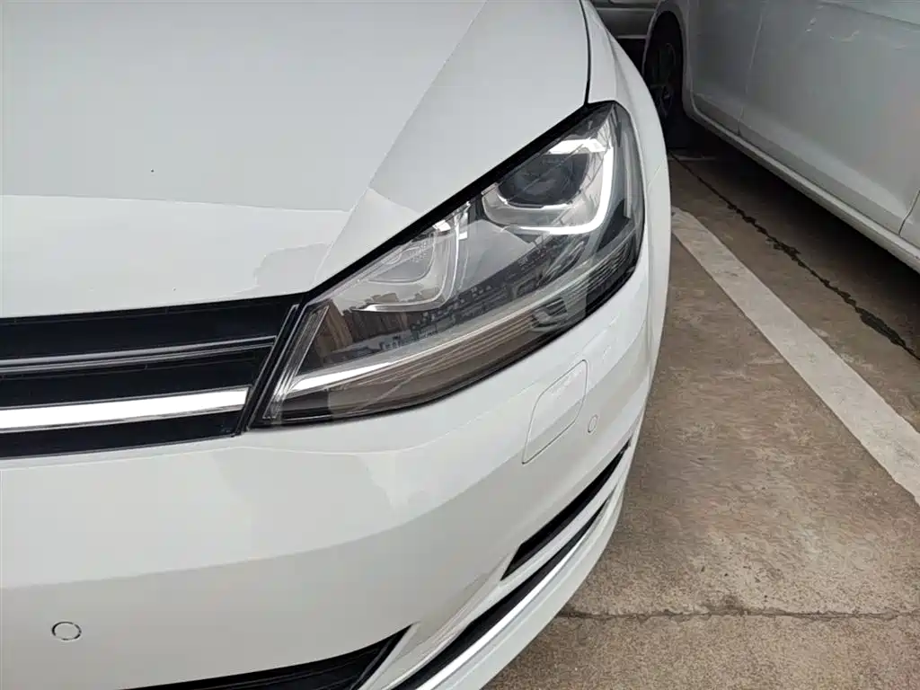 Volkswagen Golf 2015 1.4TSI Automatic Flagship фото 24