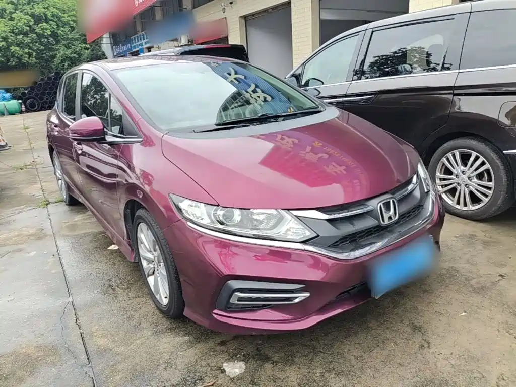 Honda Jade 2019 2017 1.8L Automatic Comfort Edition 5-seater