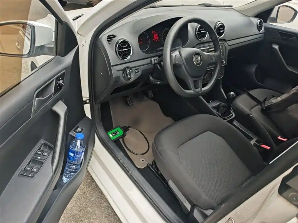 Volkswagen Jetta 2017 1.4L Manual Fashion фото 16