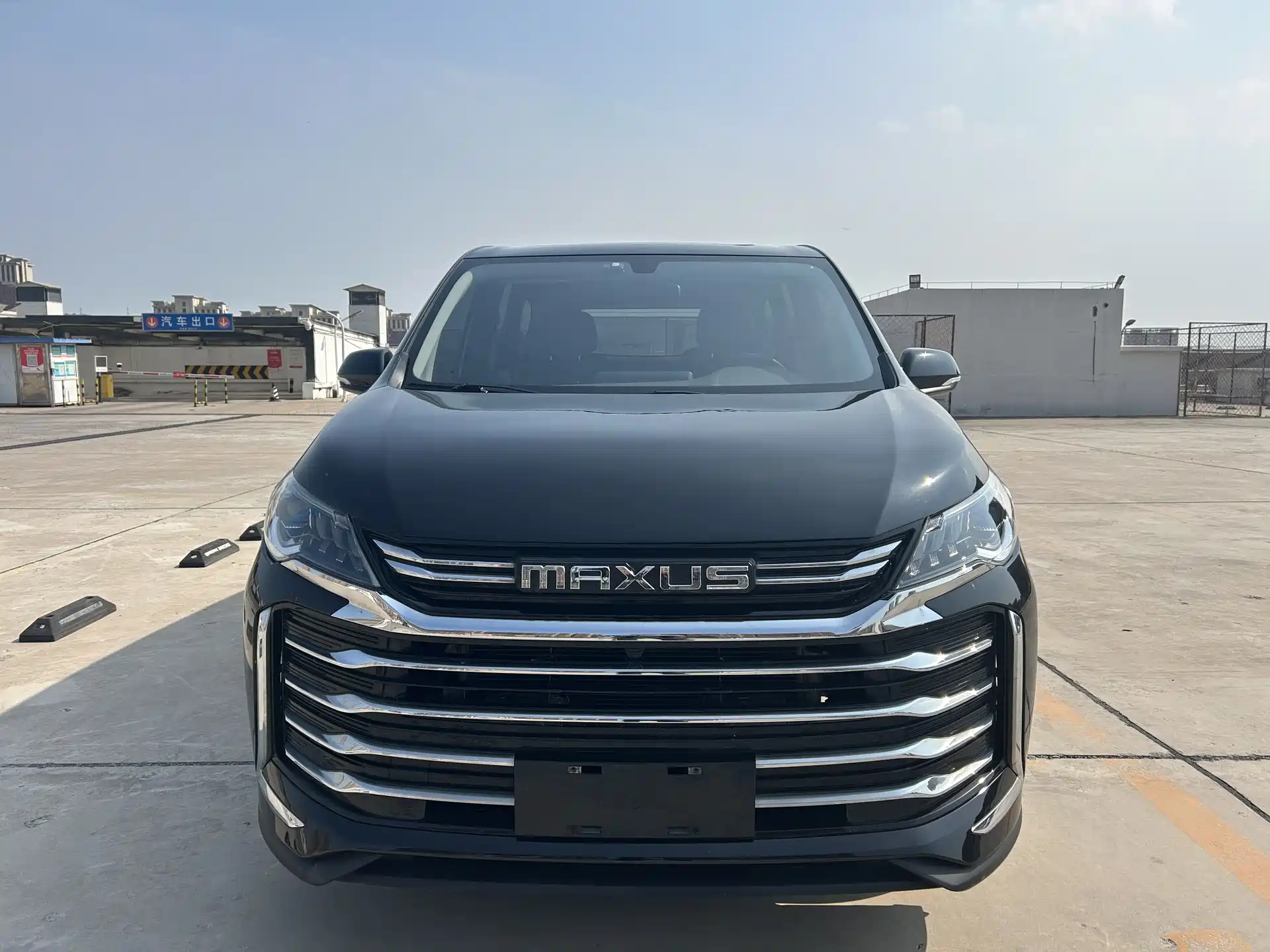 Фото 3 - Maxus Maxus G50