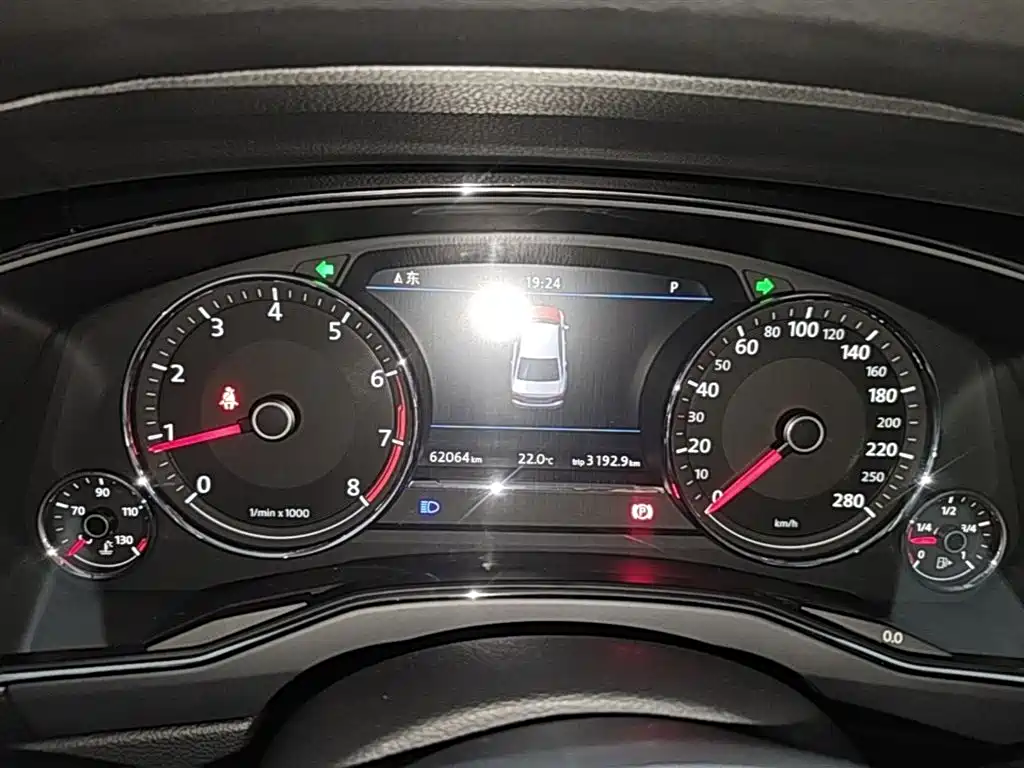 Volkswagen Phideon 2019 380TSI 2WD Business Edition China V фото 12