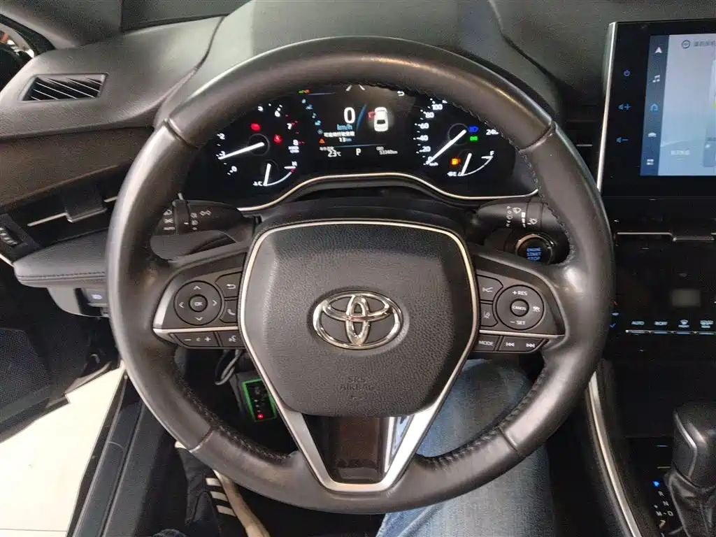 Toyota Avalon 2022 2.0L Luxury Edition фото 11