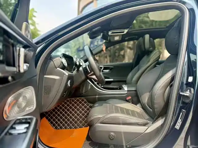Mercedes-Benz C-Class 2023 C 260 L Sport фото 4
