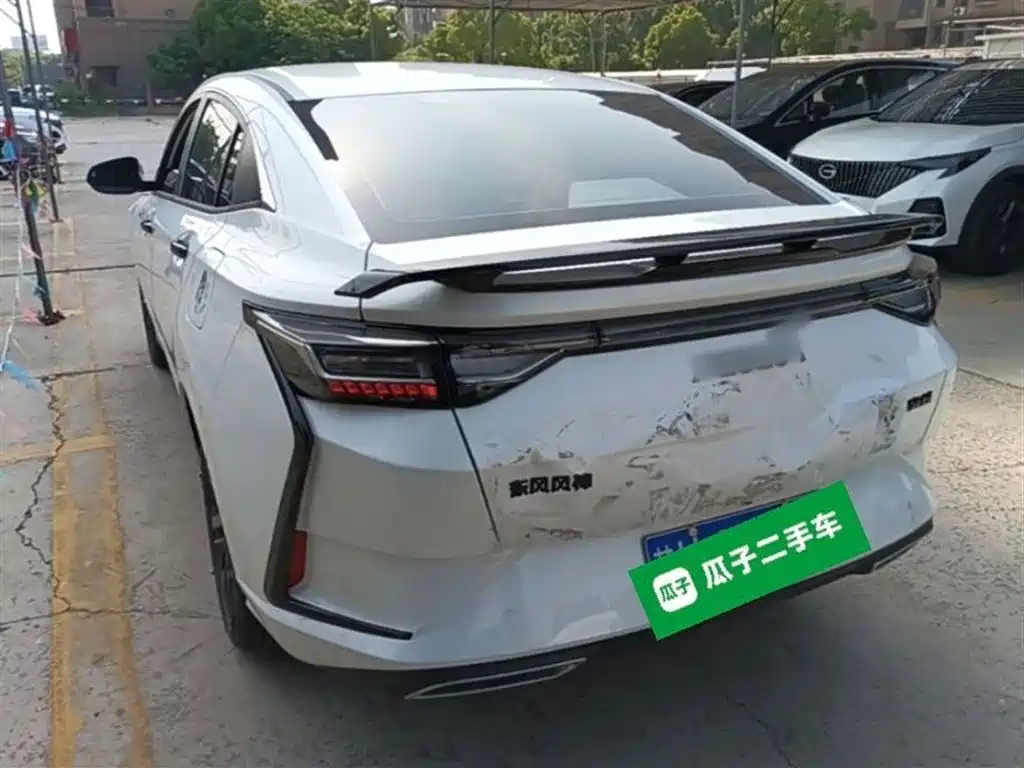 DONGFENG FENGSHEN YI HYUN