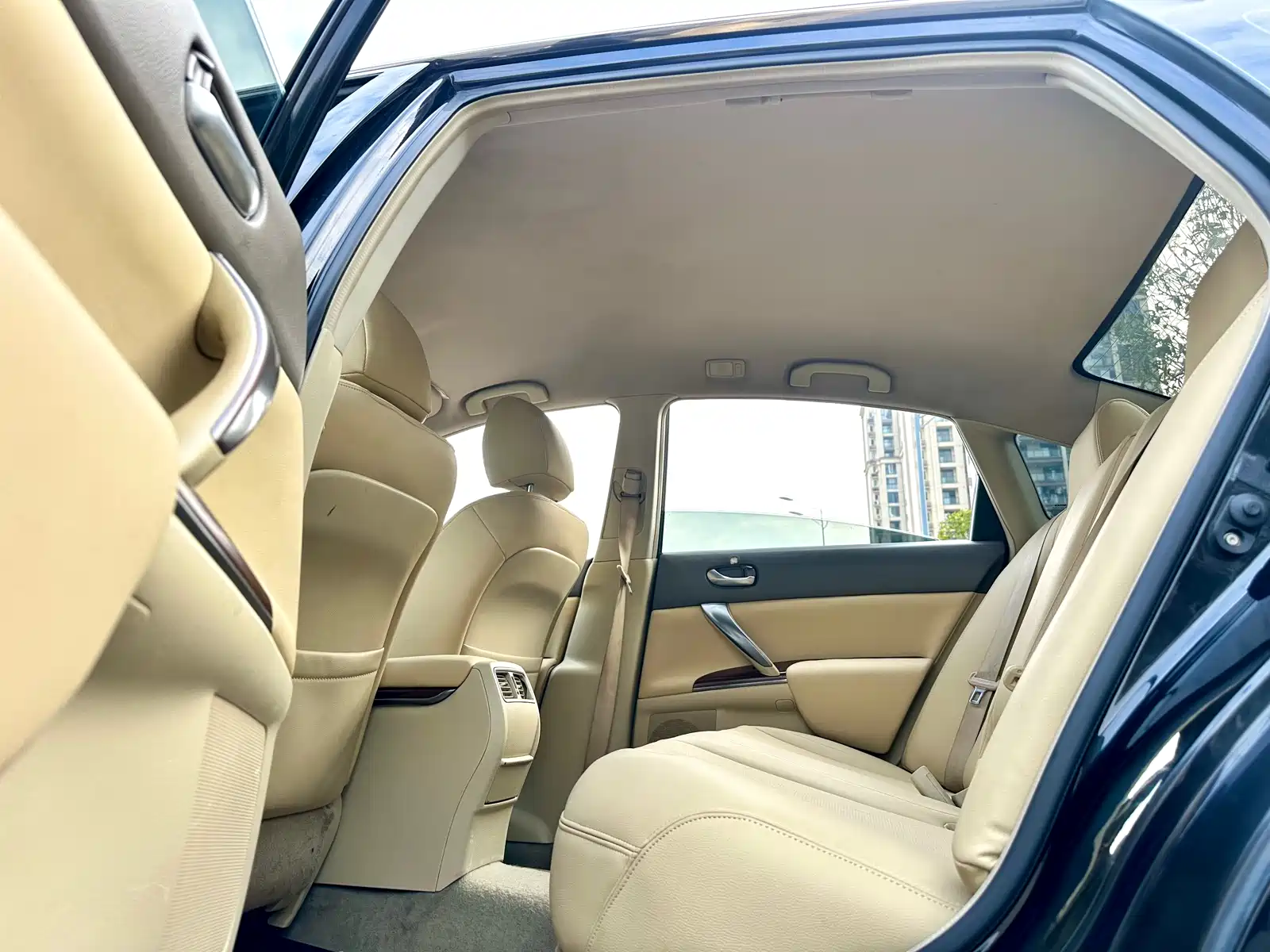 Photo 34 - Nissan Teana