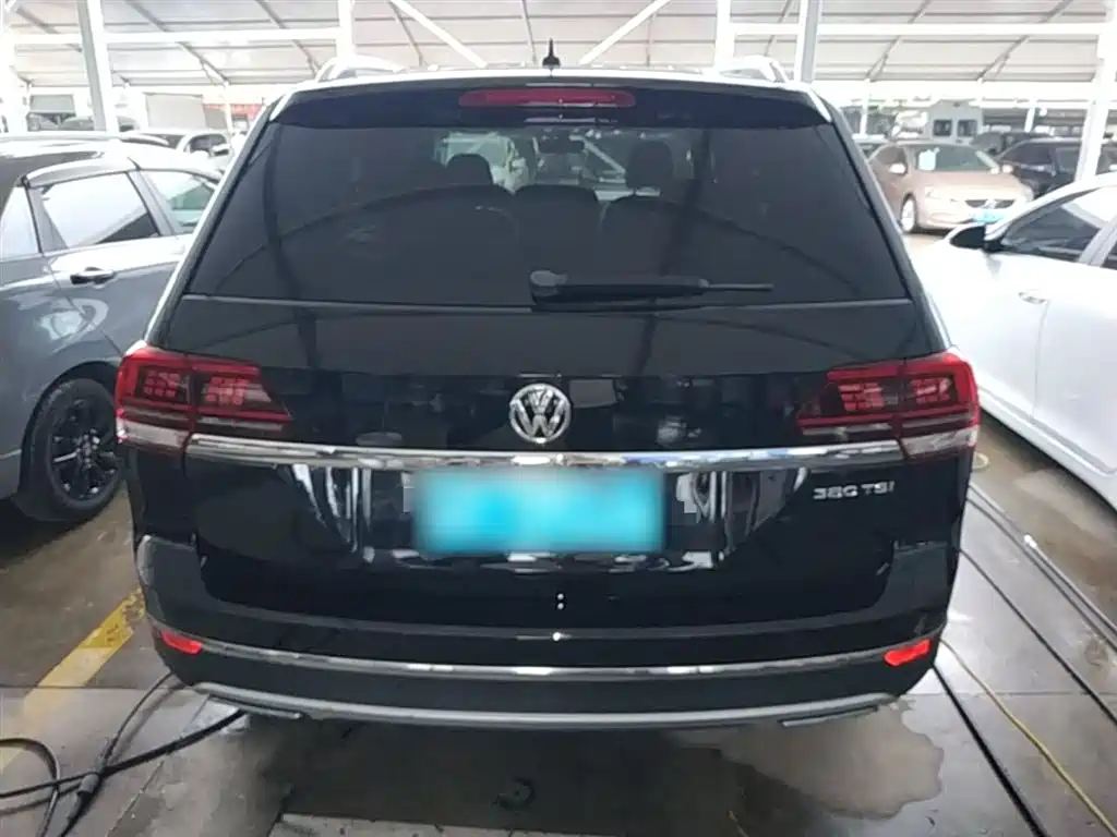 Volkswagen Teramont 2019 380TSI 4WD Luxury China V фото 6