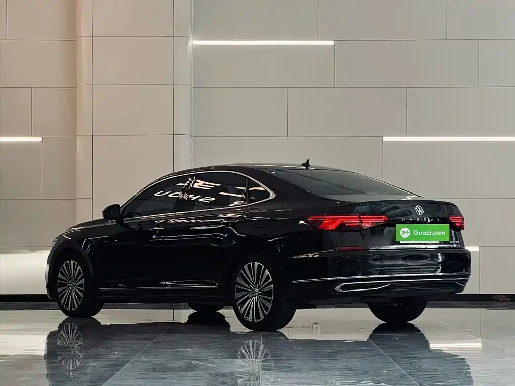 Volkswagen Passat 2019 Model 380TSI Luxury Edition China VI фото 7