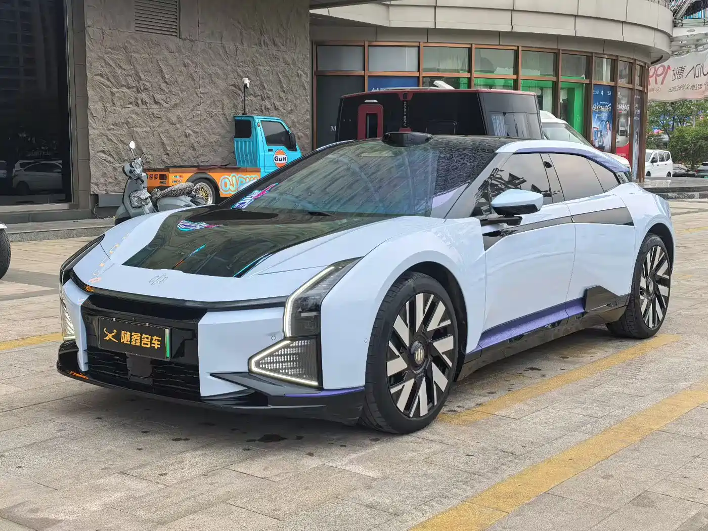  HiPhi HiPhi Z 2023 4-Seater Edition