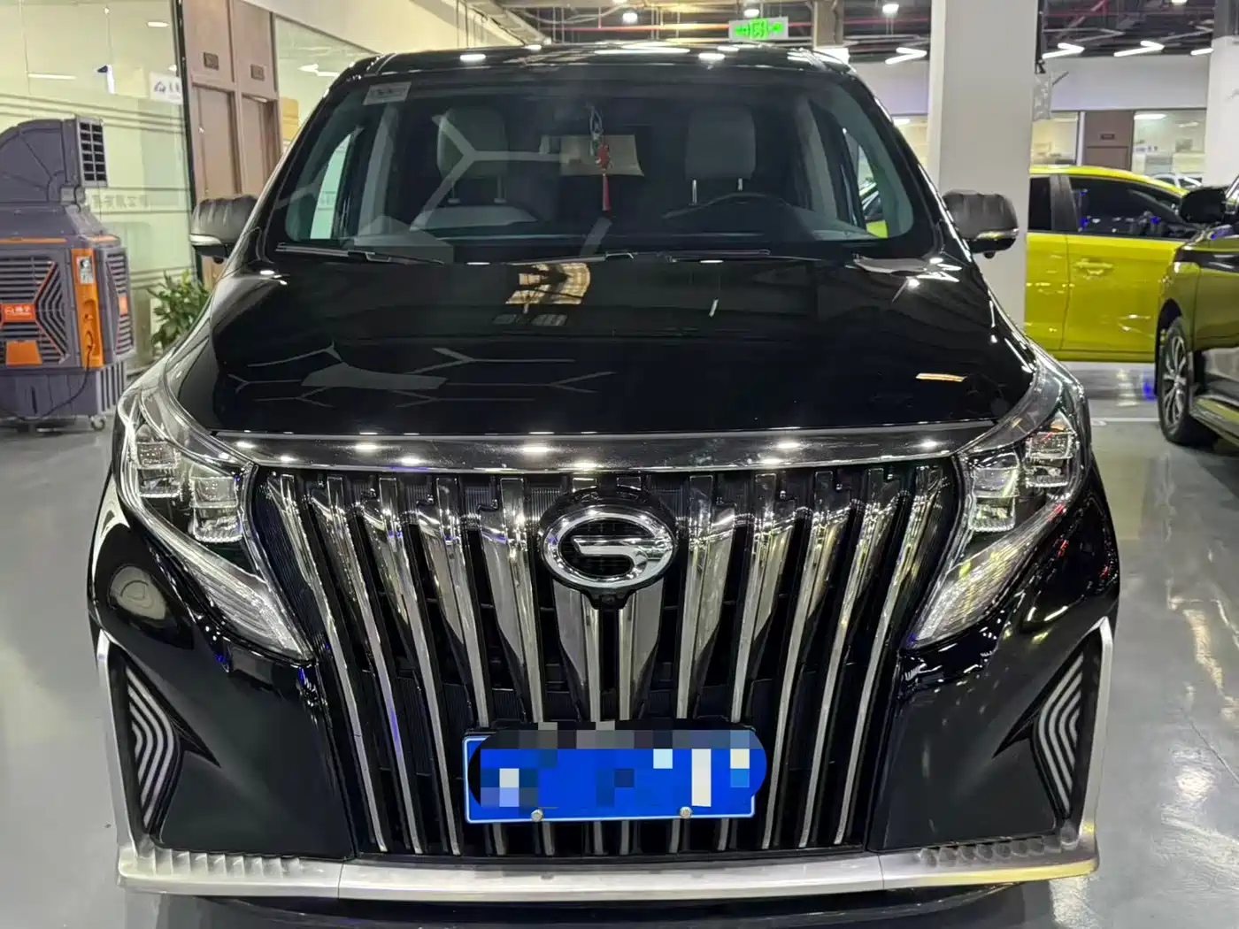 GAC Trumpchi Trumpchi M8 2023 Leading Series 390T Luxury Edition фото 2