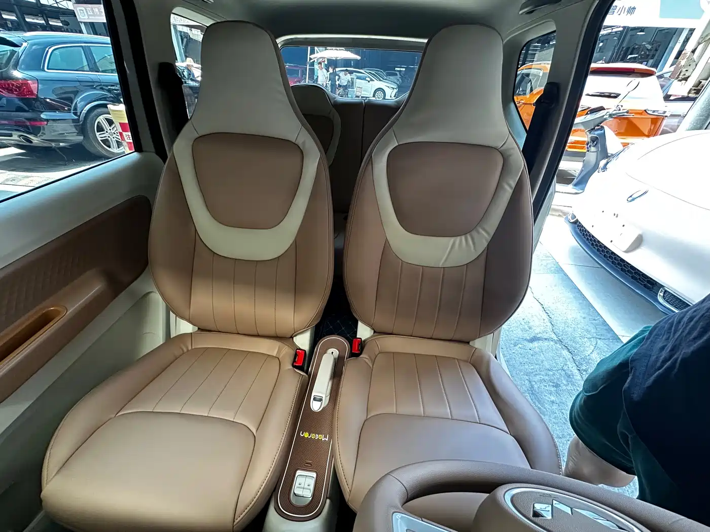 Фото 19 - Wuling Motors Hongguang MINIEV