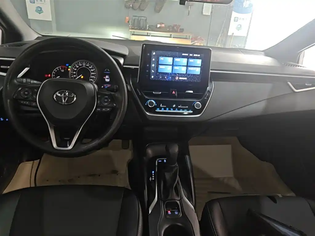 Toyota Levin 2022 185T CVT Luxury Edition фото 13