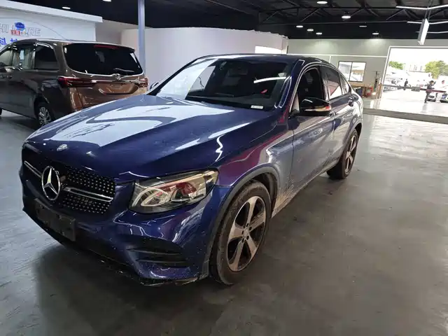 MERCEDES-BENZ GLC COUPE